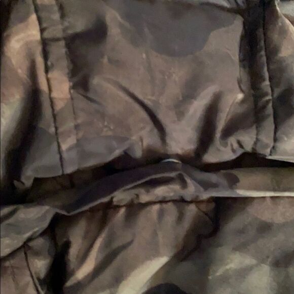 SAM. Boys Camouflage Removable Hood Puffer Jacket - Size 4 - Picture 9 of 9